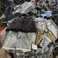 Bales Pakaian Bekas Pilihan, Jeans Wanita Second Mix Pinggang Tinggi dan Rendah, Celana Pendek Denim Wanita Grade B, Warna Krem