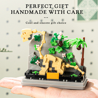 Lot de blocs de construction dinosaures fossiles en gros, 300 pièces, boîte de présentation transparente, mini briques, fournisseur en vrac, cadeaux d'anniversaire, modèle