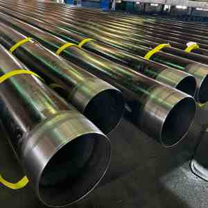 Tubo <span class=keywords><strong>in</strong></span> carbonio senza saldatura API 5L 5CT di grande diametro con estremità filettate per progetti petroliferi - Product Image 1