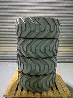 445/65-22.5 Schwerlastreifen Abstützradreifen 355/55D625 Gummischaumgefülltes Rad 33x15.5-16.5 385/65-22.5 14-17.5 445/50D710