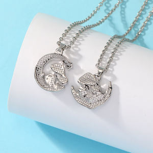 创意水滴油合金月亮吊坠项链长毛衣链，时尚镀银金属派对 - Product Image 2