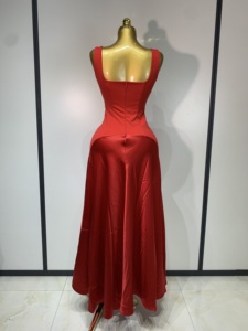 Abito Lungo Aderente <span class=keywords><strong>Rosso</strong></span> Sexy da Donna, Vestito <span class=keywords><strong>di</strong></span> Lusso per Feste <span class=keywords><strong>di</strong></span> Compleanno, Serate ed Eventi Nuziali, Design Elegante e Minimalista - Product Image 4