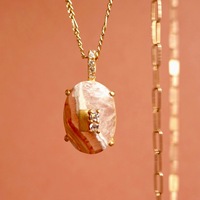 Pendentif en laiton plaqué or 18 carats, multicolore (rouge, blanc, marron, vert), en cornaline, pour DIY, en forme de cœur, carré ou goutte d'eau