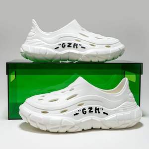 Мужские летние Нескользящие сандалии на толстой подошве - Product Image 1