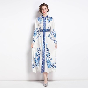 Robe longue <span class=keywords><strong>bohème</strong></span> <span class=keywords><strong>chic</strong></span> pour <span class=keywords><strong>femme</strong></span>, imprimé floral, col montant, manches lanternes longues, fendue, ceinturée, pour soirée, printemps-automne - Product Image 2