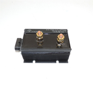 Isolateur intelligent double batterie prix usine 12V 200A 240W Convertisseur DC/DC simple pour batteries de voiture au lithium/plomb-acide - Product Image 3