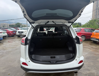 Toyota RAV4 2.0L Automatique 4x4 Euro V 5 places Essence SUV Cuir R17 Pneus Volant à Gauche Toit Ouvrant 360° 7 Airbags Modèle 2017 d'occasion
