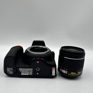 Vente en gros d'appareils photo reflex numériques <span class=keywords><strong>Nikon</strong></span> <span class=keywords><strong>D5600</strong></span> d'occasion, originaux, avec objectif 18-55 mm VR, 24,2 MP, SnapBridge, Bluetooth, écran tactile, qualité supérieure, reconditionnés, pour la revente - Product Image 5