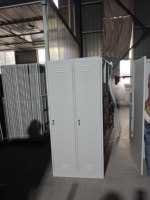 Design d'Armoire en Acier Usine de Luoyang / Almirah Métallique à Double Porte Meuble de Chambre à Coucher Vente Chaude Casier Métallique pour Vêtements et Personnel