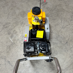 Découpeuse de route de garantie de 1 an de l'équipement 220v d'entretien routier de coupeur de béton avec le coupeur concret de cannelure - Product Image 3