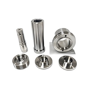 Parti di Precisione Lavorate a CNC su Misura, Fresatura e Tornitura in Acciaio Inox e Alluminio per Servizi di Fabbricazione Meccanica - Product Image 1