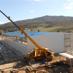 Bâtiment d'entrepôt préfabriqué <span class=keywords><strong>en</strong></span> structure métallique à ossature portique pour atelier industriel 5000 ㎡   Kits de cadres métalliques robustes - Product Image 5