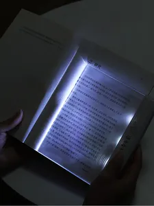 Nuova lampada a base di luce a LED creativa libro di lettura luce per gli occhi proteggere la luce notturna della scuola di lettura cancelleria per gli studenti