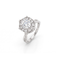 Bague de fiançailles solitaire personnalisée en or blanc 18 carats avec diamant rond brillant cultivé en laboratoire, certifiée IGI, bijoux tendance pour femmes