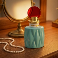 Damenparfüm Kleine Facettierte Flasche Goldener Kragen Runder Verschluss Türkis-Rot Geschenkset-Box Perle Charmant Langanhaltend