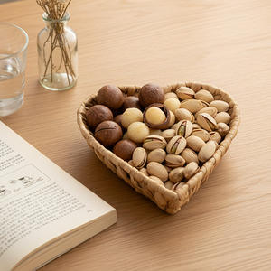 ชุดตะกร้าฟางทอมือรูปหัวใจสำหรับเก็บผลไม้ขนมปังถาดตกแต่งสไตล์นอร์ดิกขนาดใหญ่ขนาดกลาง - Product Image 5