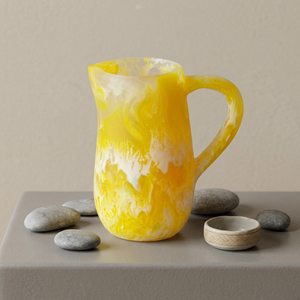 Pichets et tasses en résine à motif de Noël moderne, design abstrait artisanal, vaisselle écologique pour vin, bière, maison, hôtel - Product Image 1