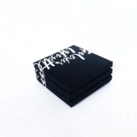 Boîte cadeau de luxe personnalisée en carton rigide noir avec couvercle, carrée, pour foulards, ceintures et accessoires de mode – Vente chaude et populaire