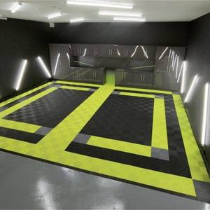 Tuiles en plastique modulaires à emboîtement directement de l'usine pour sol de salle de sport, revêtement de sol haute densité et absorbant les chocs pour garage - Product Image 6