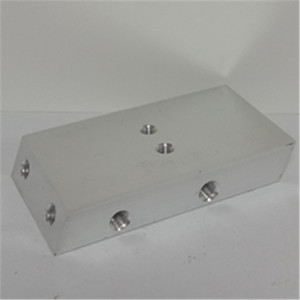 Perfil de disipador de calor de aluminio 6063A plateado para iluminación y disipación de calor en electrónica - Product Image 3
