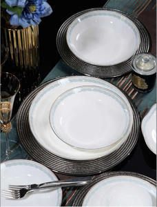 <span class=keywords><strong>Service</strong></span> de table de luxe en porcelaine fine à bord doré, <span class=keywords><strong>72</strong></span> <span class=keywords><strong>pièces</strong></span>, style européen, <span class=keywords><strong>vaisselle</strong></span> blanche pour mariage et banquet - Product Image 6