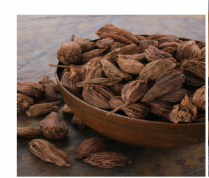 Cardamome noire entière de qualité supérieure, gousses entières naturelles, arôme riche, soigneusement sélectionnée, épice de qualité alimentaire pour la cuisine - Product Image 3