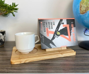 Porta Segnalibri in Legno con Sottobicchiere, Regalo per Amanti dei Libri, Organizzatore per Insegnanti, Porta Segnalibri Unico con Tazza da Caffè o Tè - Product Image 3