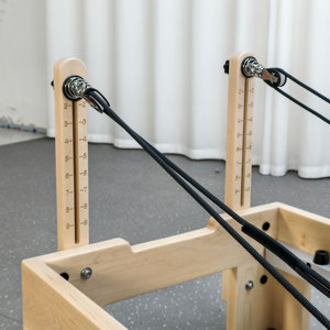 Máquina de Pilates <span class=keywords><strong>Reformer</strong></span> Profesional de Madera de Arce Pinch para Estudio Comercial - Product Image 3