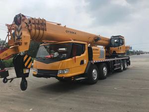 Grúa móvil hidráulica de 50 toneladas en excelentes condiciones para trabajos de elevación pesada, usada y bien mantenida. - Product Image 2