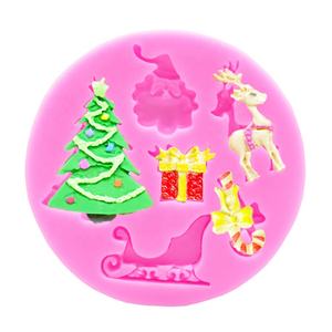 Moule à gâteau en silicone rond 3D, 6 motifs amusants : Père Noël, arbre de Noël, traîneau, cadeau, renne, parapluie, baguette magique - Product Image 6