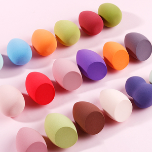 Biểu Tượng Tùy Chỉnh Mềm Vegan Đen Hồng Hồng Đỏ Vẻ Đẹp Miếng Bọt Biển Marshmallow Nền Tảng Phun Cao Su Miễn Phí Đào Trang Điểm Miếng Bọt Biển Máy Xay Sinh Tố OEM - Product Image 3