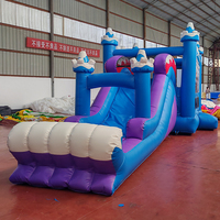 Videur gonflable commercial avec structure de jeu extérieure interactive de cavalier plein d'entrain du château des enfants de glissière