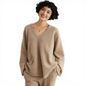 Ensemble pull et pantalon pour femme en 35% cachemire et 65% laine, coupe ample, deux pièces, uni, tricoté, décontracté - Product Image 4