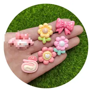 100Pcs Pink Cartoon Cake Flower Resin Cabochon Slime Flatbacks for Child Accessories Craft DIY Supplier