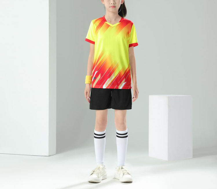 สีเหลือง