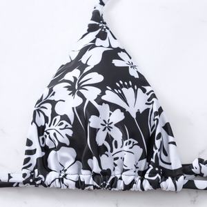 Conjunto de Bikini Sexy con Estampado Personalizado en 3D, Triangular, con Detalles en Contraste, Traje de Baño Brasileño de Dos Piezas, Acolchado, con Tanga - Product Image 4