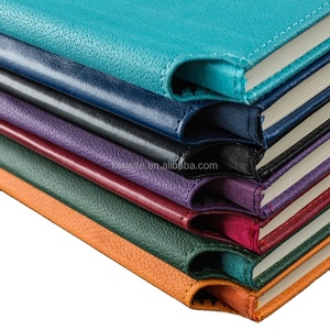 Jurnal Kulit Berkualitas Tinggi dengan Tempat Pena di Tulang Belakang Buku - Product Image 1