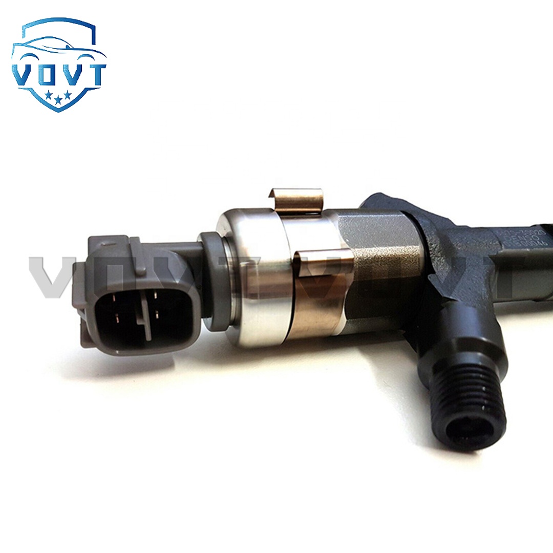 High Quality New Diesel Injector 095000-0750 095000-0751 23670-30020 Fuel Injector for Denso Engine Spare