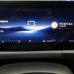 Voiture d'occasion, jantes de 17 pouces, sièges en cuir, 4 airbags, toit ouvrant pour Buick Verano Pro modèle 2023 1.5T édition plaisir - Product Image 2