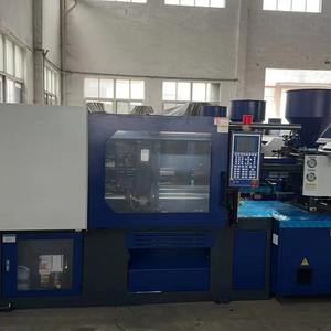 Machine de fabrication de bouchons de bouteilles d'eau en <span class=keywords><strong>plastique</strong></span> de 5 gallons (20 <span class=keywords><strong>litres</strong></span>) / Machine de moulage par injection - Prix - Product Image 4