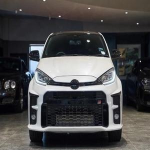 Toyota GR Yaris Rally Sedan AWD 2022 d'occasion en bon état, intérieur en cuir, ACC, à vendre - Product Image 1