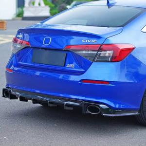 ลิ้นกันชนหลัง Welta ลายคาร์บอนไฟเบอร์สีดำ ผิวเงา ผลิตจากวัสดุคาร์บอนไฟเบอร์ 100% สำหรับ Civic รุ่นที่ 11 เวอร์ชั่นไทย ปี 2021-2024 - Product Image 6