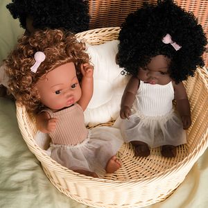 Muñeca de vinilo con cabello rizado, estilo explosivo, para vestir y jugar, regalo para niñas. - Product Image 4