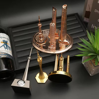 Tours jumelles en laiton antique 3D de luxe personnalisées décoration d'intérieur modèle architectural Art mettant en vedette ange croix Oman touristique à la mode