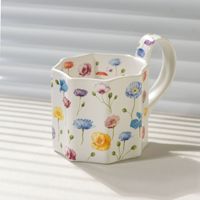 Tasse à café en céramique moderne, cadeau d'anniversaire pour amies, thé de l'après-midi, motif floral, compatible micro-ondes et lave-vaisselle