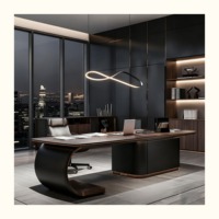 Bureau de direction moderne de luxe avec combinaison de panneaux en bois et bureau de direction en bois écologique
