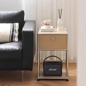 أثاث غرفة نوم كلاسيكية عصرية بسيطة من باوهاوس ، طاولة بجانب السرير من الفولاذ المقاوم للصدأ ، أريكة وشقة وغرفة معيشة - Product Image 3