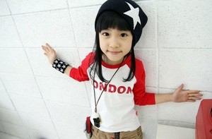 Vêtements pour enfants, T-shirt à manches longues pour filles de 2 à 6 ans, imprimé avec des lettres, fabriqué en Chine - Product Image 5