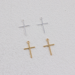 Ciondolo a Croce Minimalista in <span class=keywords><strong>Oro</strong></span> 14K per Creazione di Gioielli Fai-da-Te Permanenti e Accessori Artigianali - Product Image 1
