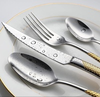 Ensemble de couverts de luxe en acier inoxydable doré, 24 pièces (5 pièces par ensemble), design moderne, couverts durables pour les mariages et la maison